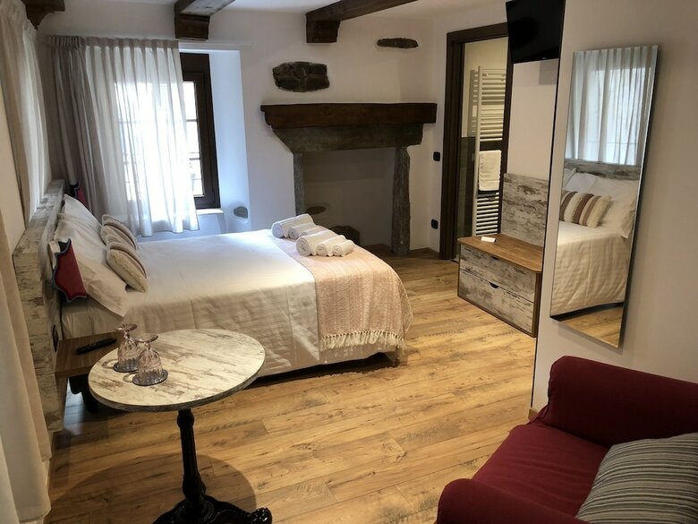 Hotel Nicomat Rooms