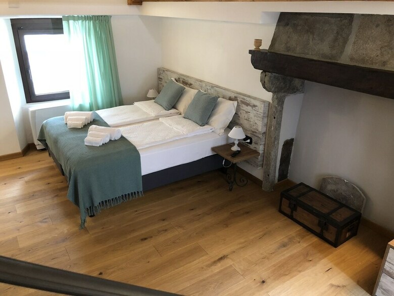 Hotel Nicomat Rooms