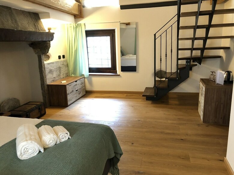 Hotel Nicomat Rooms