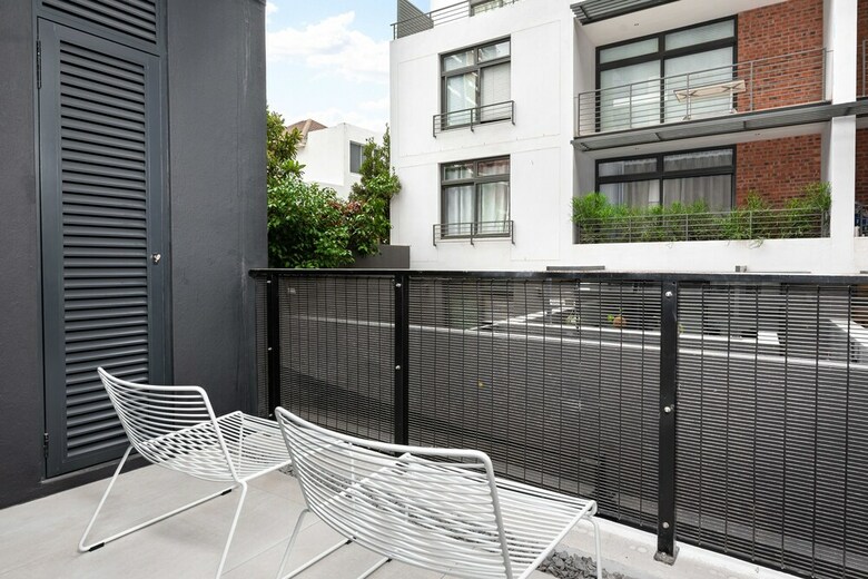 Apartamentos 35 On Main 102