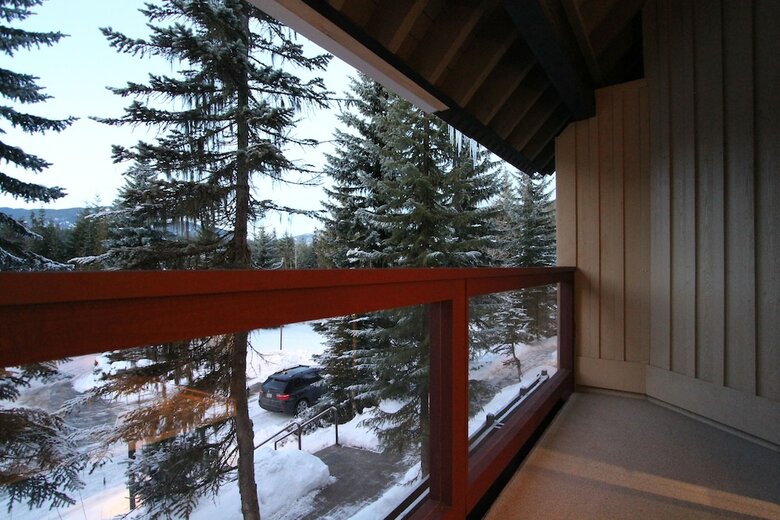 Villas Snowberry By Whistler Retreats
