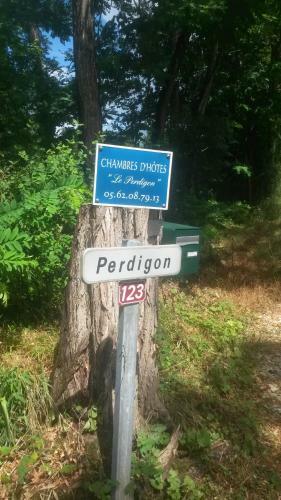 Bed & Breakfast Chambres D'h�tes Le Perdigon