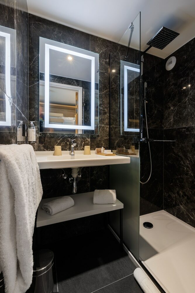 Hotel Spa Husseren Collections