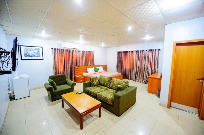 Hotel The Bridge Lodge.