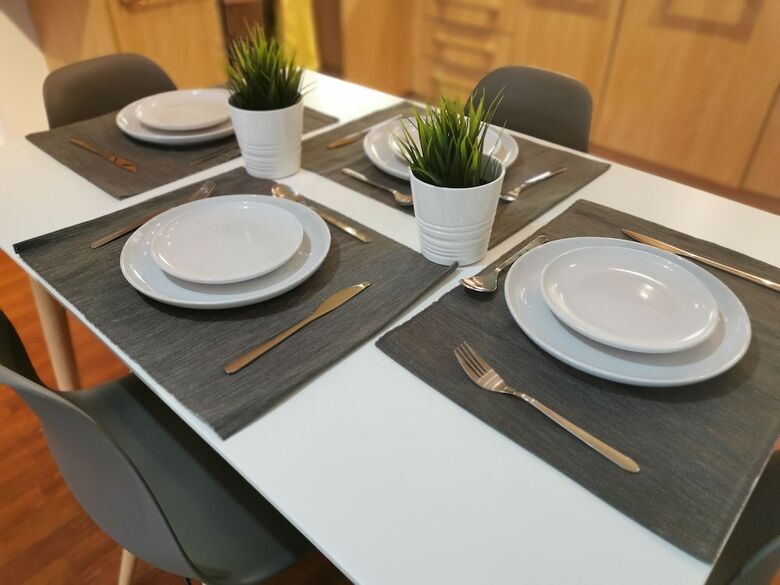 Voyager Apartments Sleeps 6 Parking