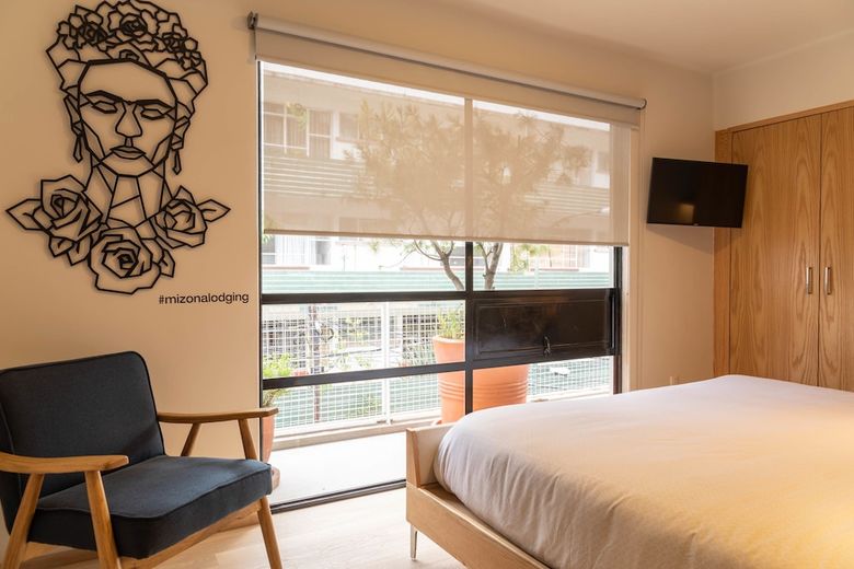 Mi Zona Lodging Wtc