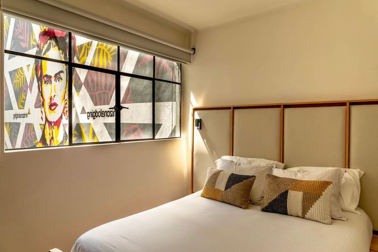Mi Zona Lodging Wtc