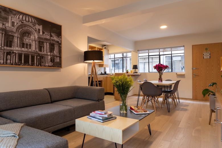 Mi Zona Lodging Wtc