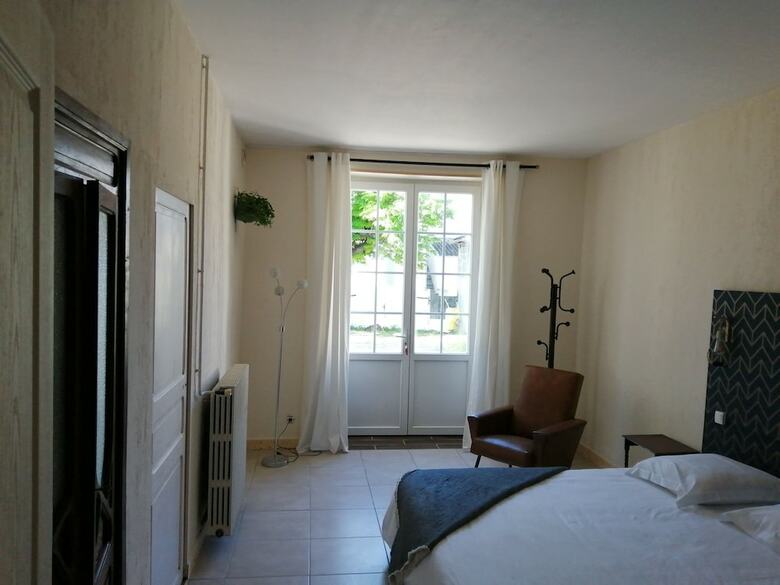 Hotel T�te � L'air