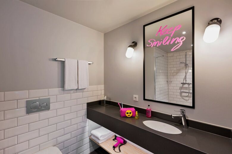 Hotel Moxy Munich Ostbahnhof