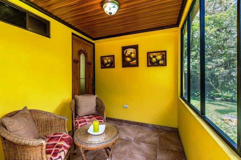 La Terraza Guest House B&B