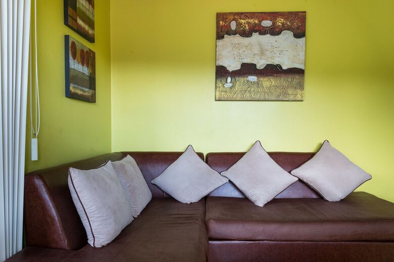 La Terraza Guest House B&B