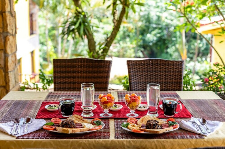 La Terraza Guest House B&B