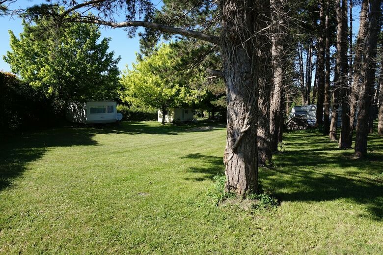 Camping Du Pas Des Biches