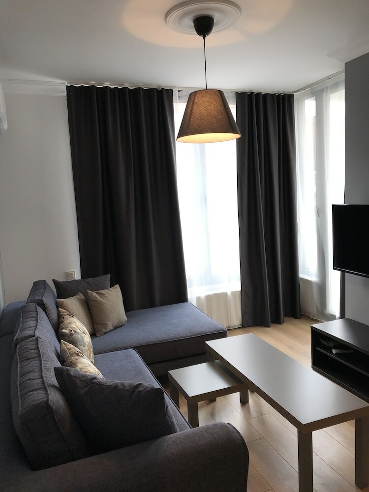 Mas Suites Apartments