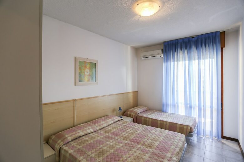 Apartamento Condominio Holiday