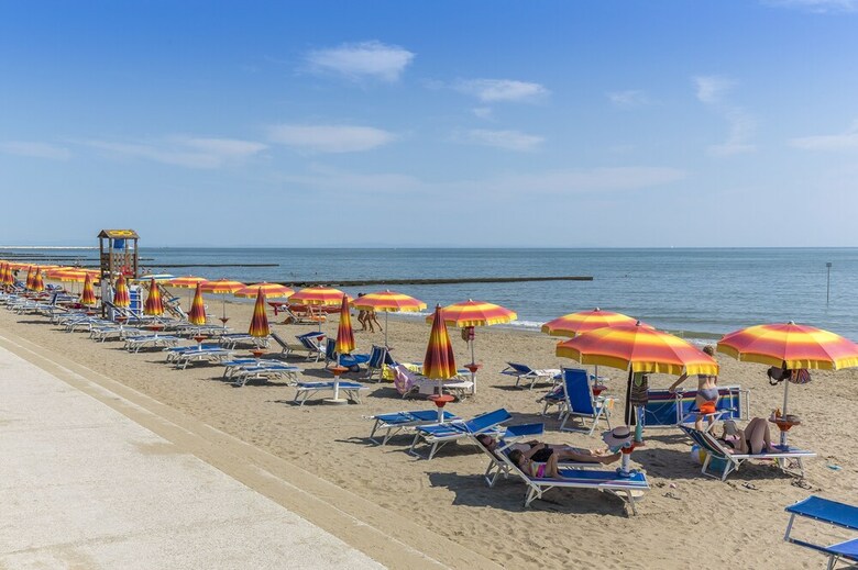 Apartamento Condominio Holiday