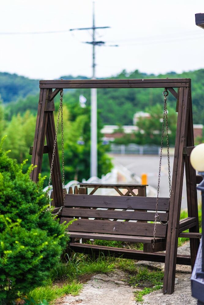 Donbangseok Pension