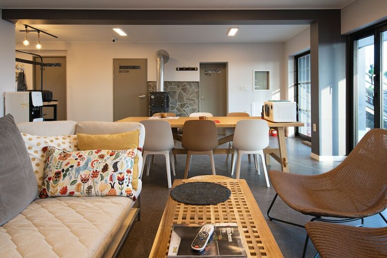 Hostal Sagye Travel Guesthouse - Hostel