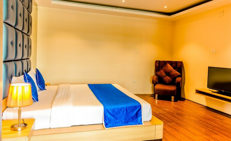 The Contour Hotel