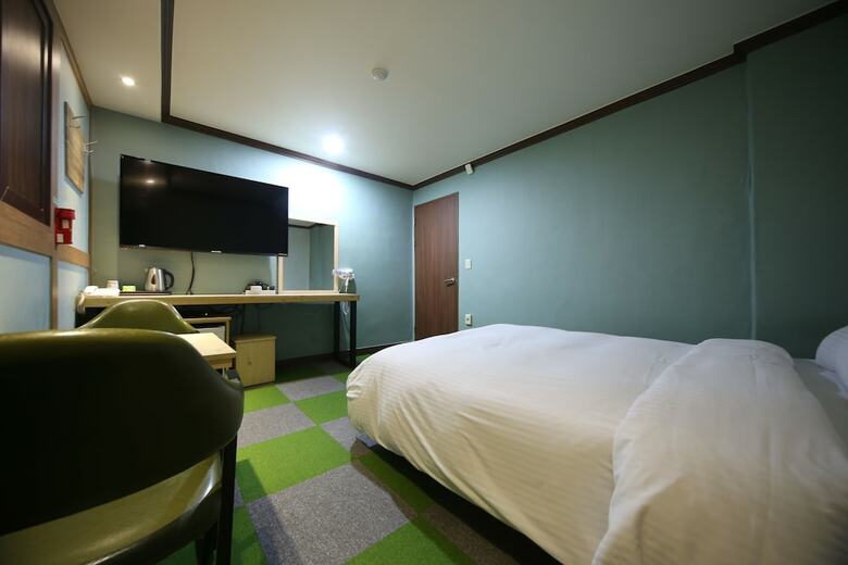 Hotel Subiztel