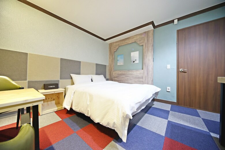 Hotel Subiztel