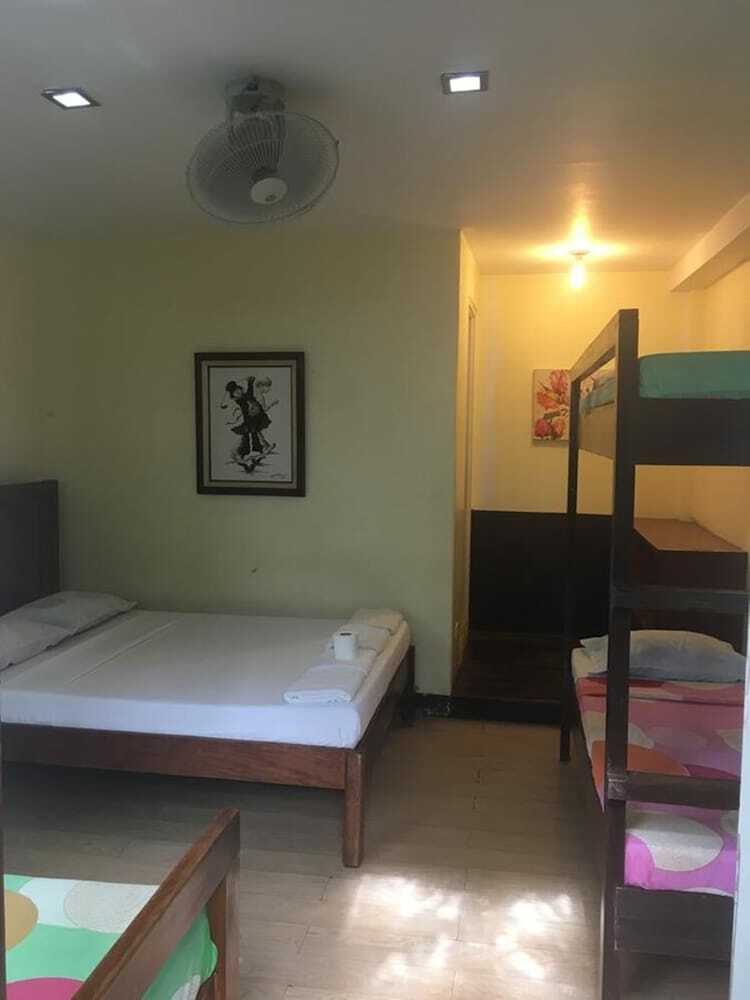 Residencia Katrina Bed & Breakfast