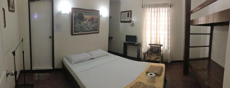 Residencia Katrina Bed & Breakfast
