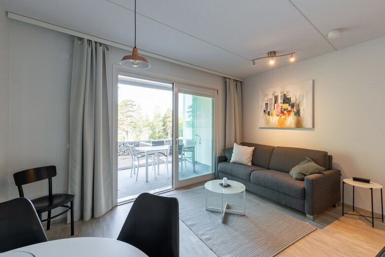 Local Nordic Apartments - Calm Stork