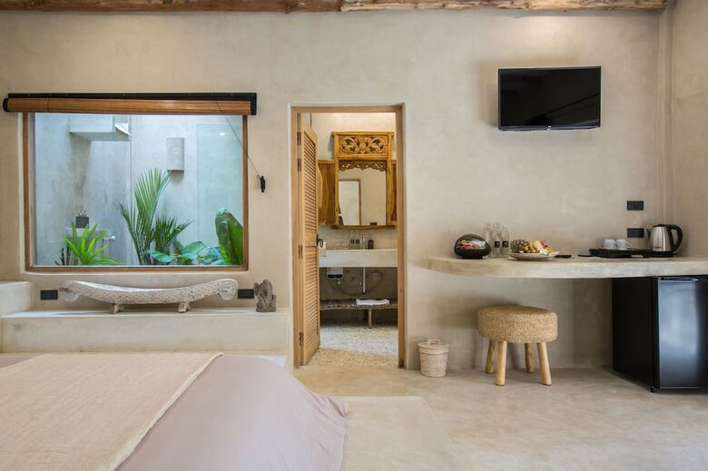 Hotel Karma Resort