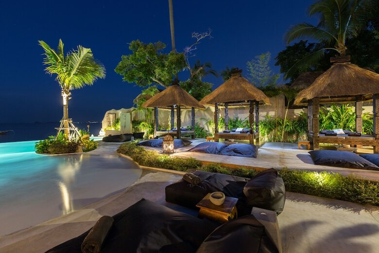 Hotel Karma Resort