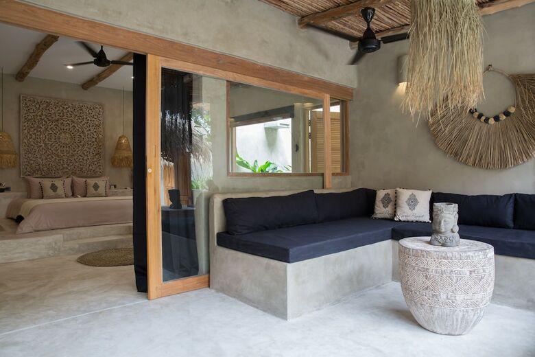 Hotel Karma Resort