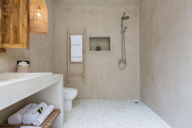Hotel Karma Resort