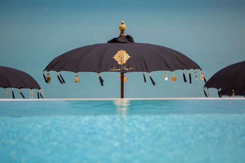 Hotel Karma Resort