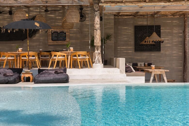 Hotel Karma Resort