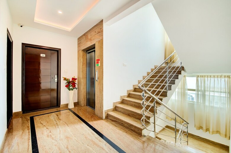 Hotel The Sai Leela Suites