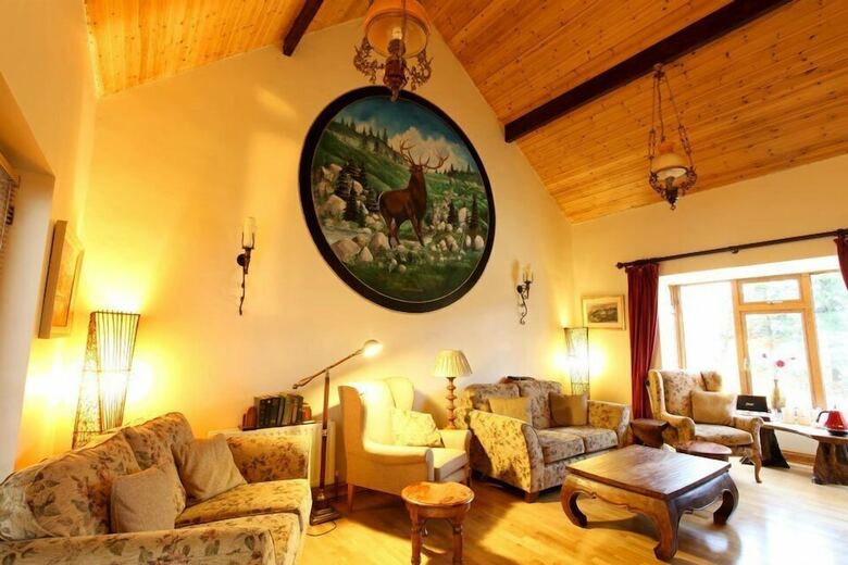 Posada Trooperstown Wood Lodge