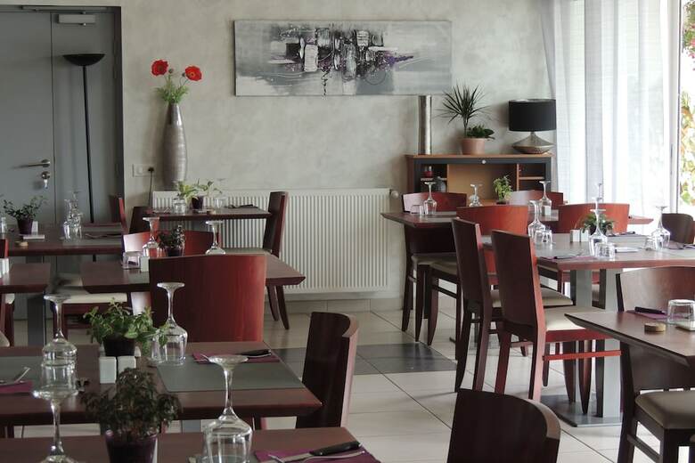 Hotel Auberge Denena Logis