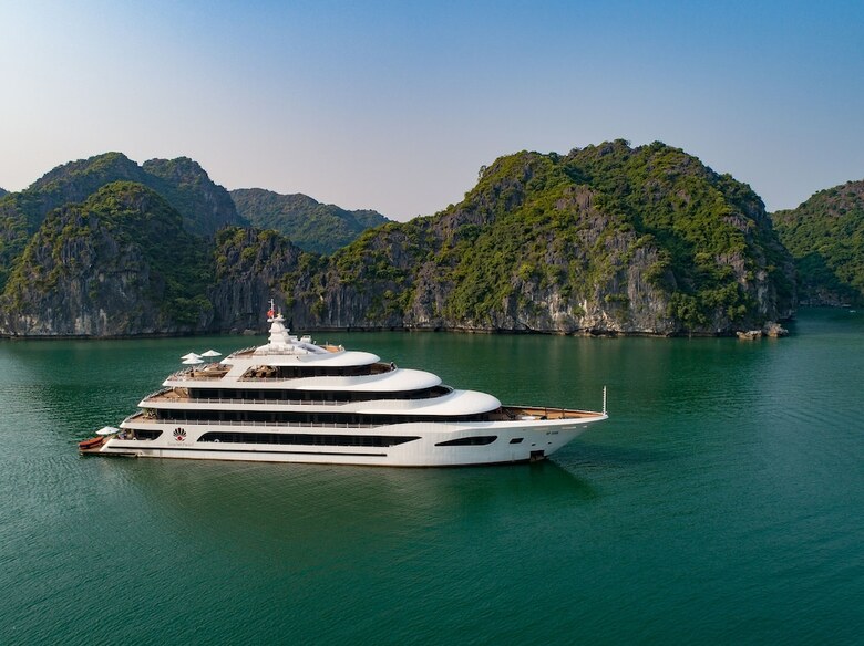 Scarlet Pearl Cruises