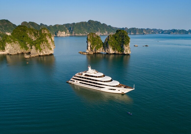 Scarlet Pearl Cruises