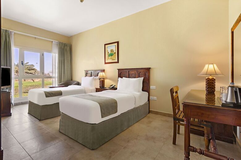 Apartamento Al Hamra Residence & Village