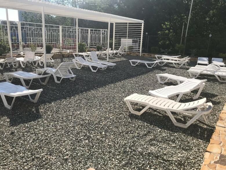 Garden Hills Hotel