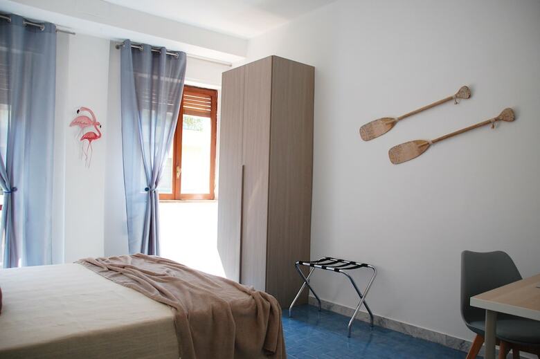 Hotel Bari Rooms Central Station