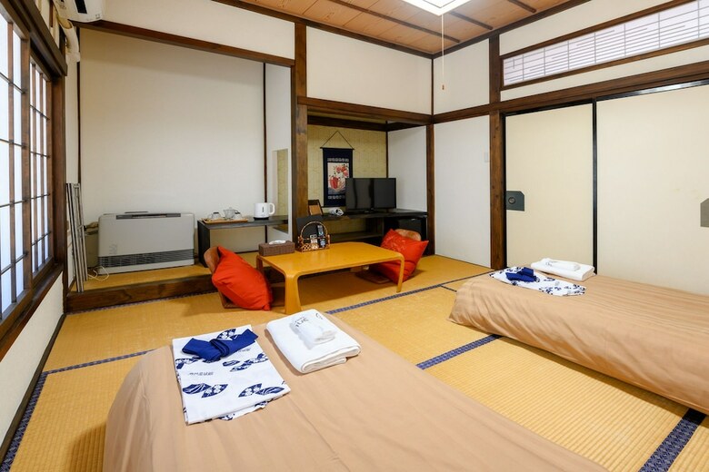Hotel Tanuki Lodge