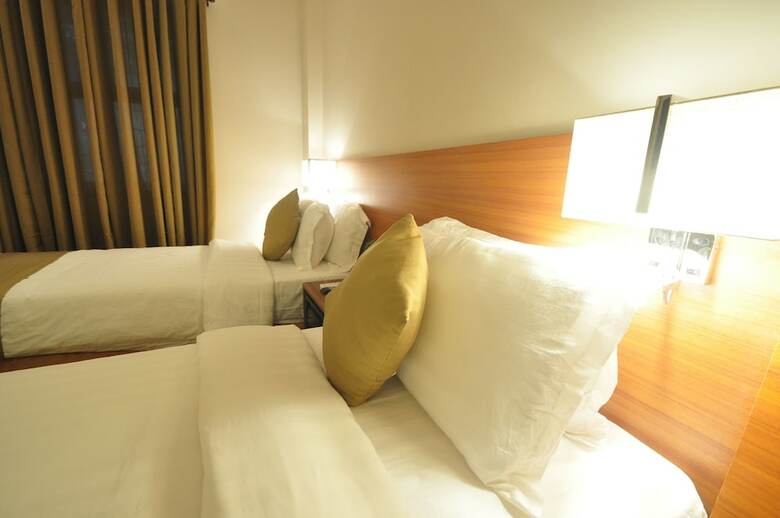 Hotel Baypark Inn