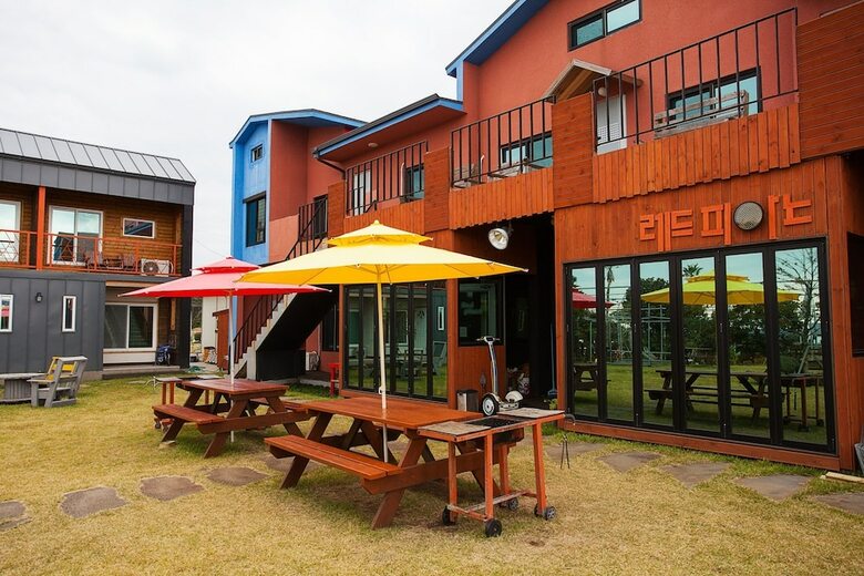 Seogwipo Red Piano Pension