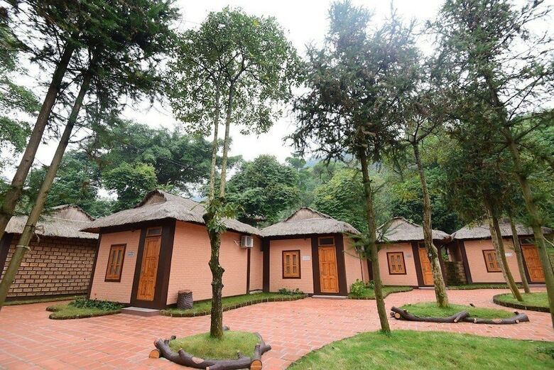 Hotel Paragon Hill Resort