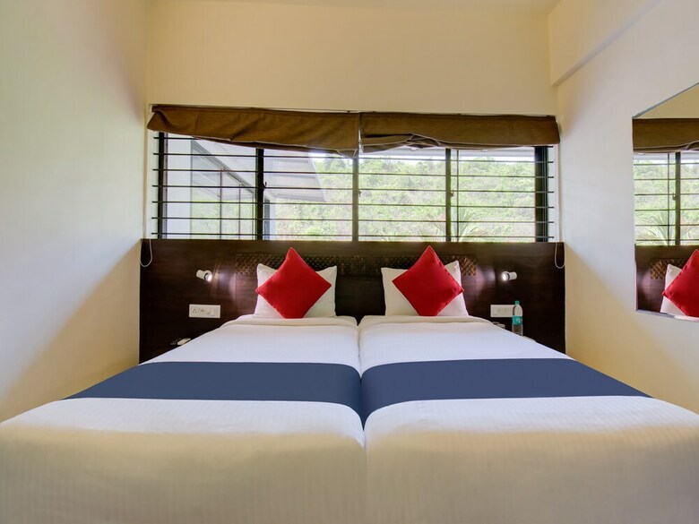 Hotel Capital O 37677 Xec Residency