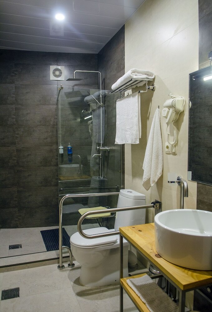 Resolute Shekvetili Hotel
