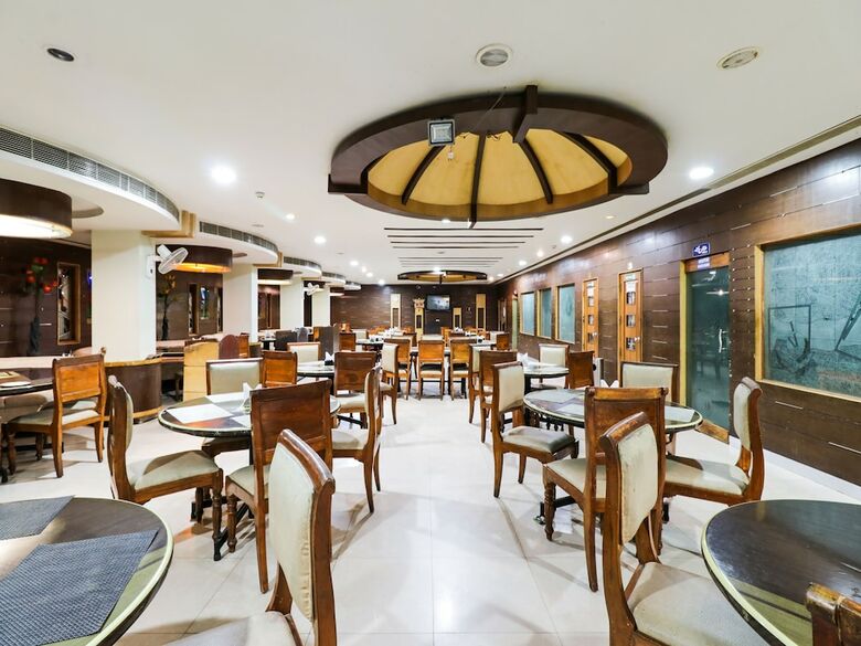 Hotel Capital O 38707 Vijetha Inn